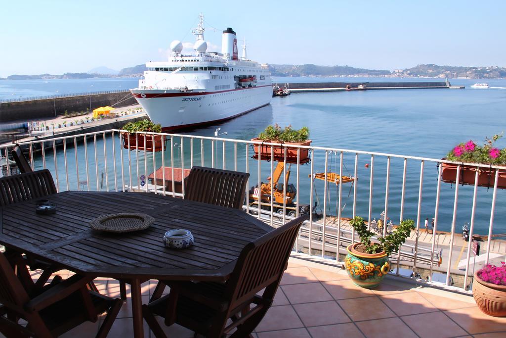 Sole Luna Mare Bed & Breakfast Pozzuoli Room photo